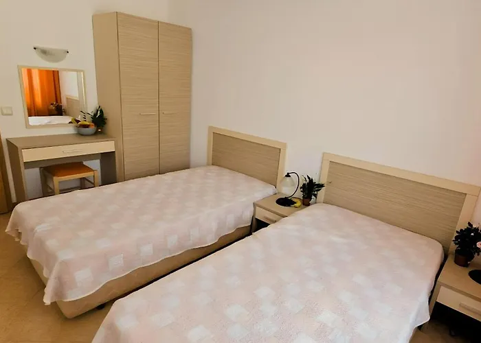 Apartment Bella - 3 Pools, 2 Bedrooms & 2 Bathrooms Slantschew brjag