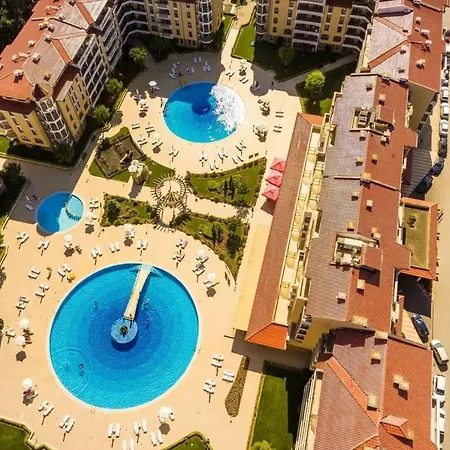 Bella - 3 Pools, 2 Bedrooms & 2 Bathrooms Apartment *