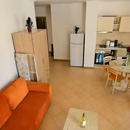 Bella - 3 Pools, 2 Bedrooms & 2 Bathrooms Appartement Slantchev Briag