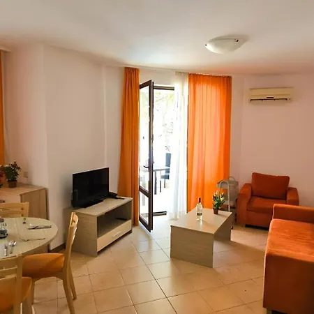 Bella - 3 Pools, 2 Bedrooms & 2 Bathrooms 阳光海滩