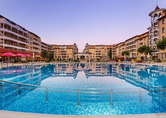 Bella - 3 Pools, 2 Bedrooms & 2 Bathrooms Apartman