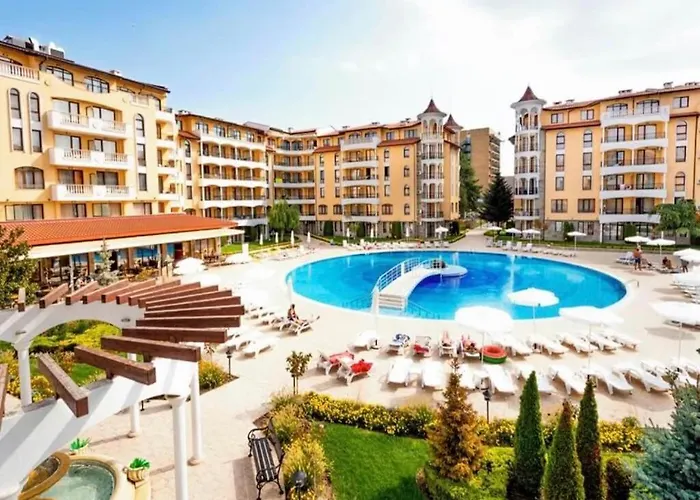 Bella - 3 Pools, 2 Bedrooms & 2 Bathrooms Апартаменты Солнечный берег